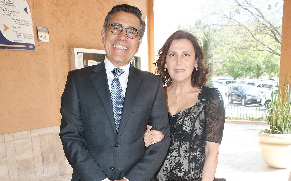 Arturo Garza y Laura Garza