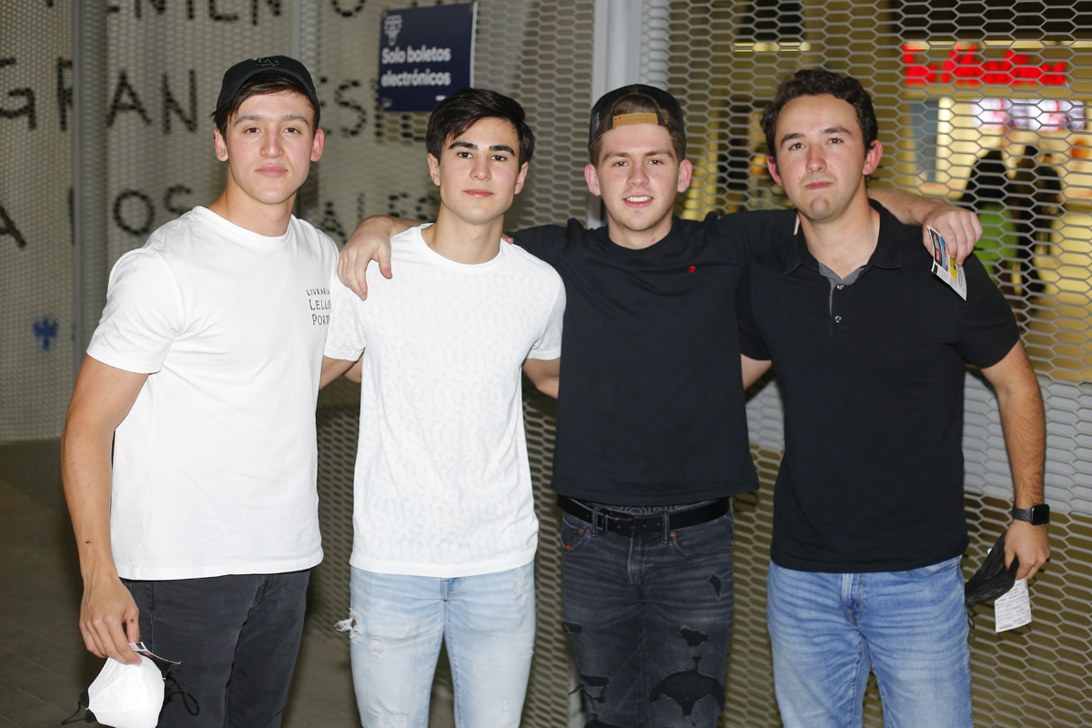 Gabriel Guardado, Mario Villarreal, Mauricio Murillo y Adrián Morales