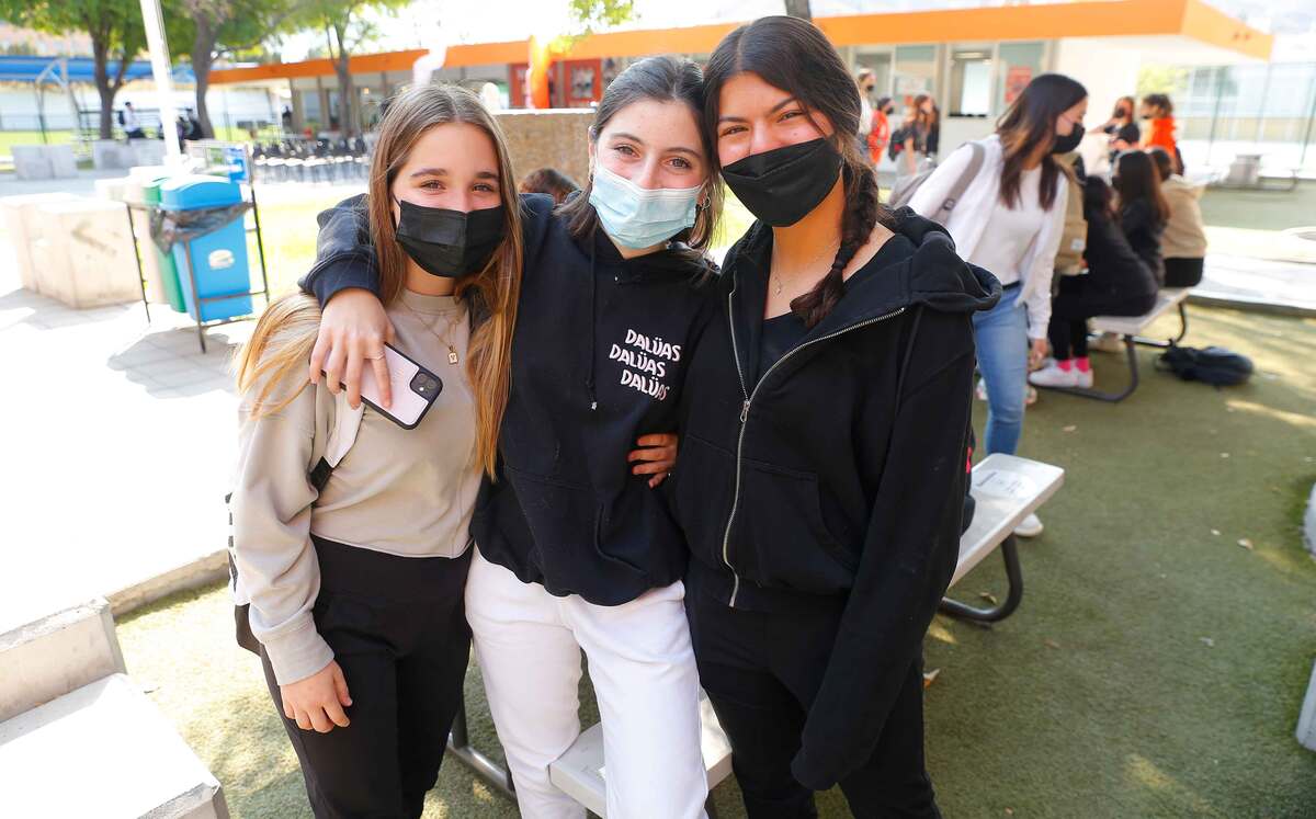 Valentina Decanini, Eugenia Maldonado y Lorenza Bermudez