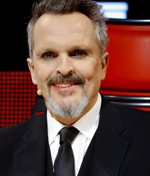 ¿66 años ya? Checa cómo se veía Miguel Bosé con las mejores fotos que encontramos de su juventud