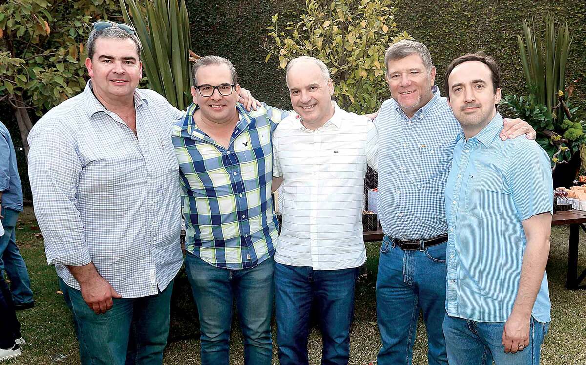 Hermilo Elizondo, Jorge González, Ernesto Zambrano, Pablo Zubieta y Hernán Salinas