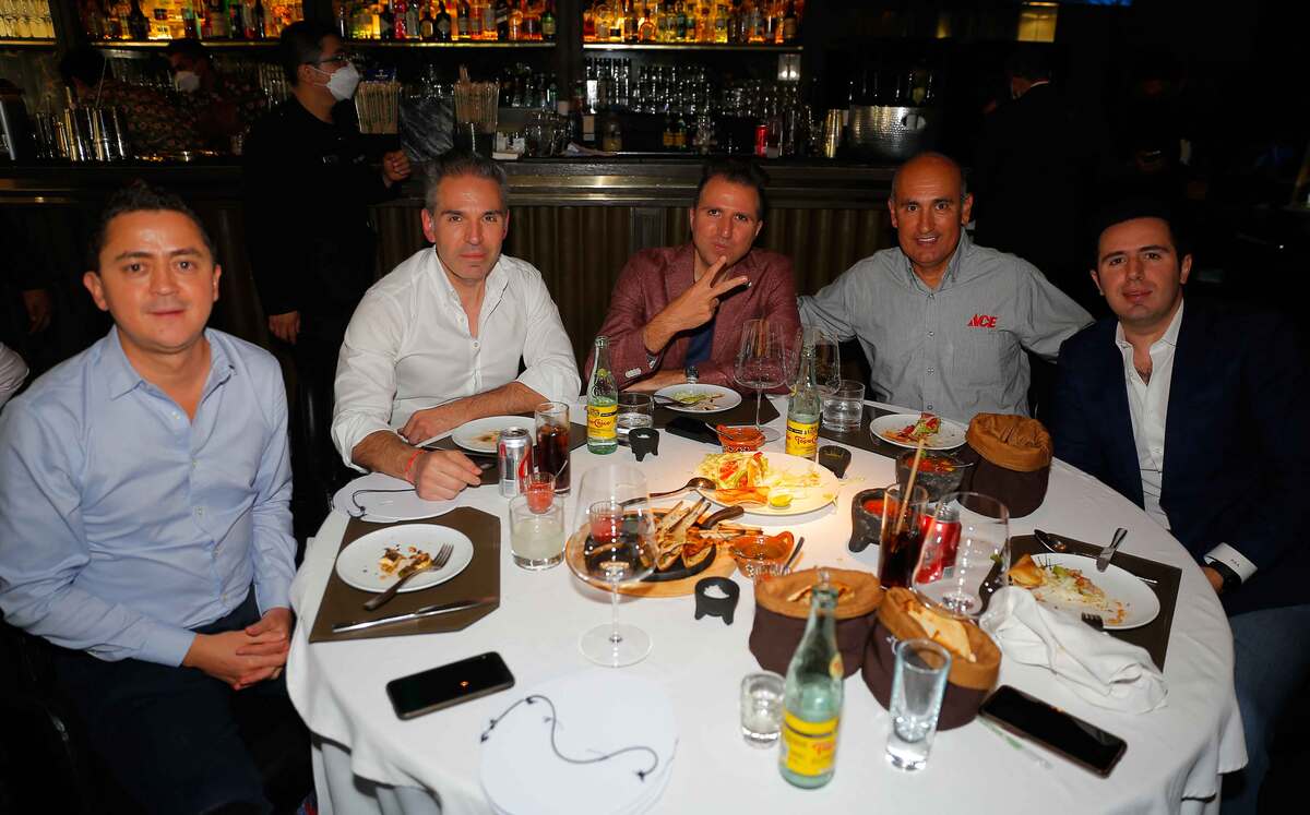 Sergio Colin, Miguel Bichara, Adrián Bichara, José Rodrigo Garza y Rodrigo Bichara