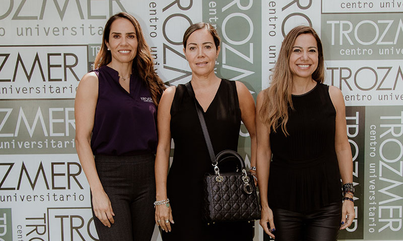Cecilia, Teresa y Alicia Guzmán