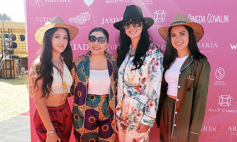 Natalia Cárdenas, Roxana Olvera, Jasive Fernández y Renata Cárdenas