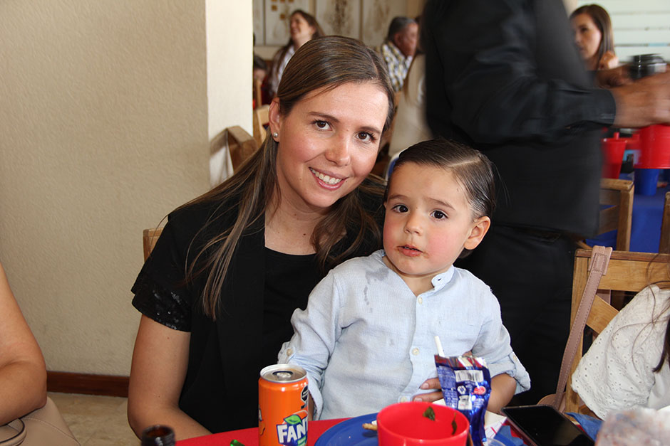 Carmen Ramírez y Armando de Alba.