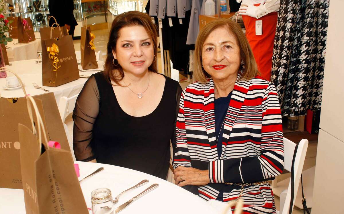Magda Félix y Martha Buyan