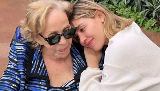 Michelle Salas visita a su bisabuela Silvia Pinal. (Foto: Instagram).