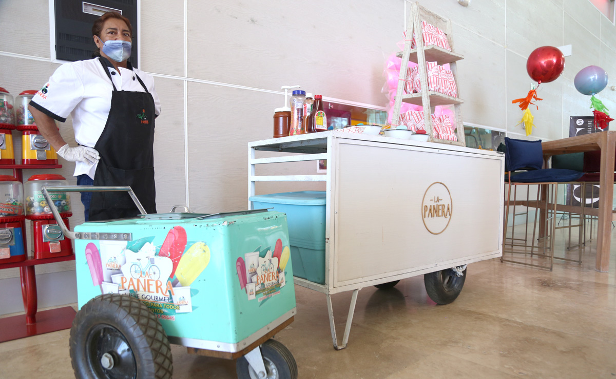 La Panera Móvil ofreció ricas paletas de hielo, algodones de azúcar y otras golosinas