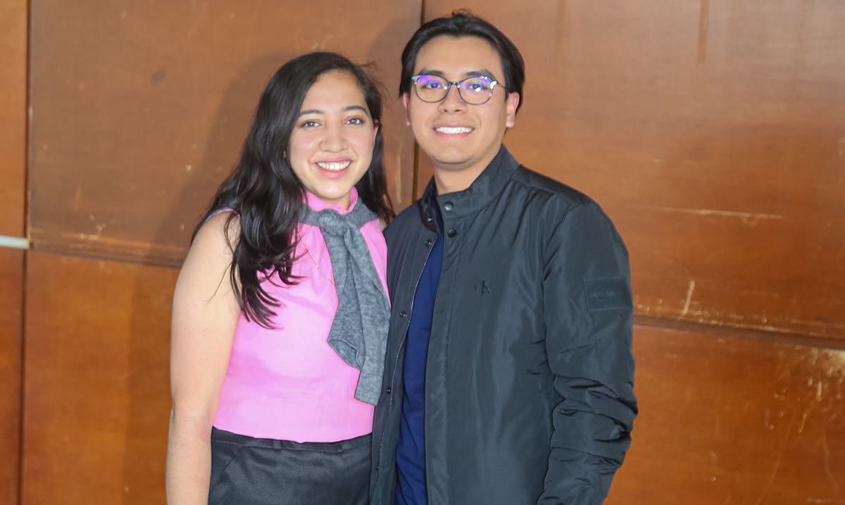 Karla Bautista y Mauricio Alonso