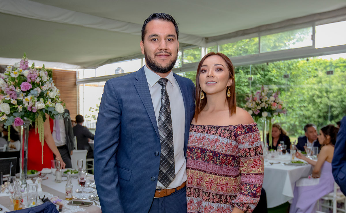 Alan Fonseca y Ivonne Velasco