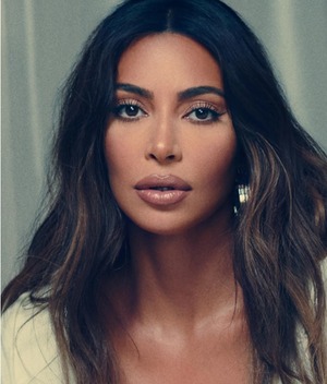 Penélope Cruz y la foto en que la compararon ¡con Kim Kardashian! (Foto: Instagram)