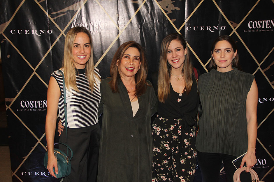 Roxana Chidán, Martha Leaño, Daniela Lozano y Christine Javelly