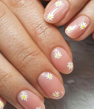 Diseños de uñas para primavera