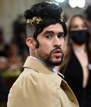 Bad Bunny en MET Gala 2022. Foto: AP
