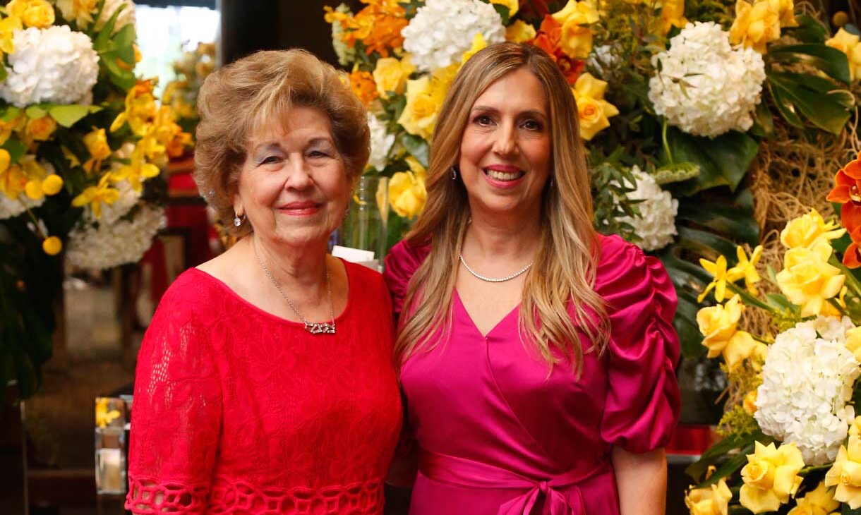 Elsy de Gutiérrez y Elsa Gutiérrez