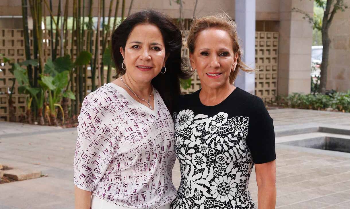 Sonia Ballesteros y Gina Manautou de Maiz
