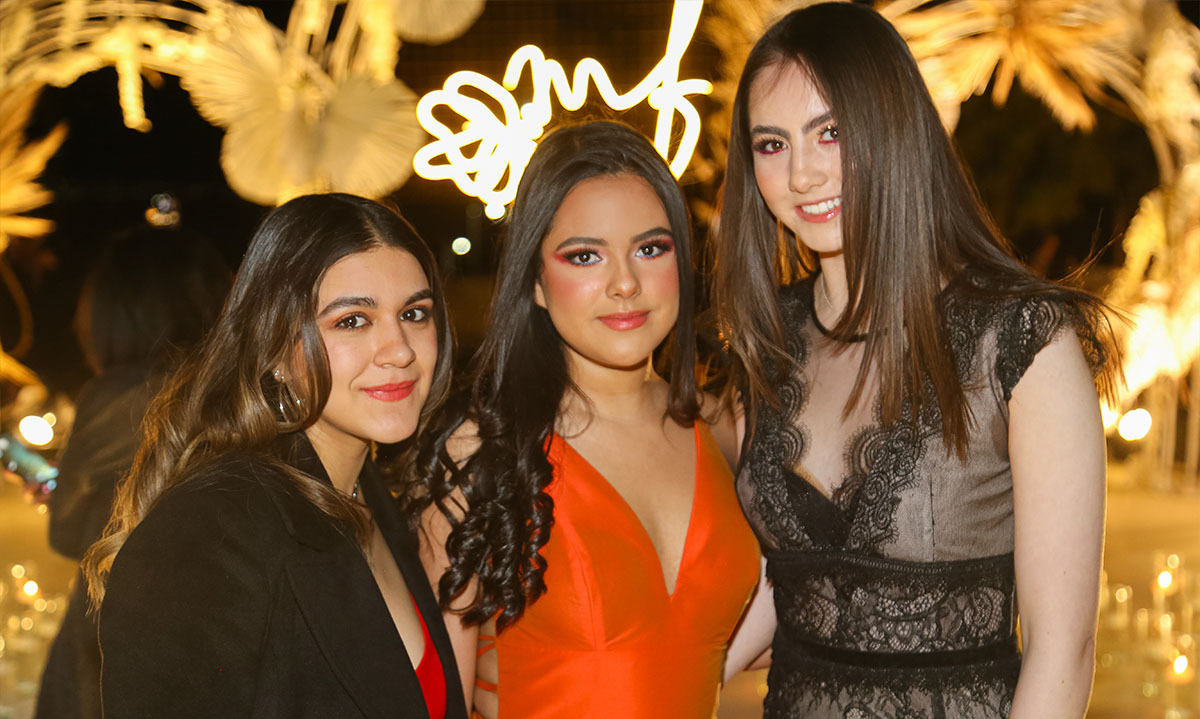 Fer Cerón, Montse Olín y Vanessa Pfeifer