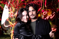 Andrea y Damián son una de las parejas que disfrutaron de la experiencia A Chic Date, una noche para celebrar a los enamorados (Foto: Hiram Fernández 