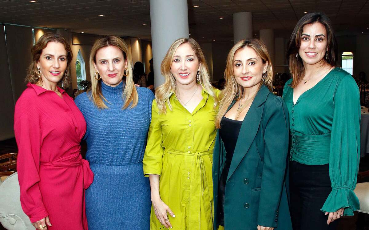 Jackeline Pons de Sagaón, Gaby Garza de Gracida, Hilda Mar Gutiérrez de Marroquín, Lourdes Tirado y Magda Hernández de Lozano