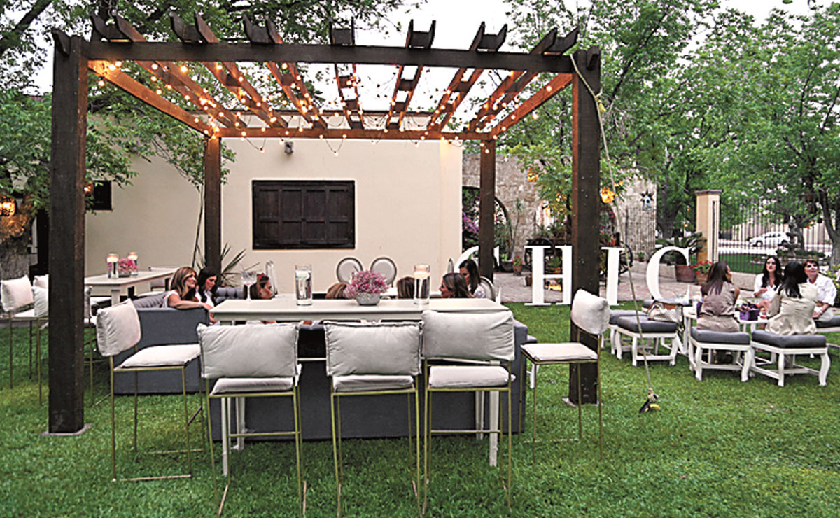 Mobiliario a cargo de Eventos Laguna