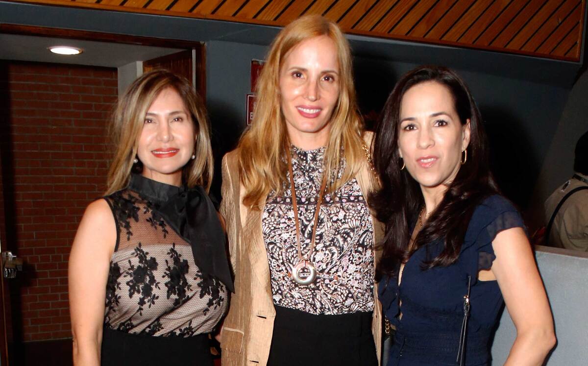 Paulette Moreno, Gaby Sotomayor de Préstamo y Lucía Espinosa
