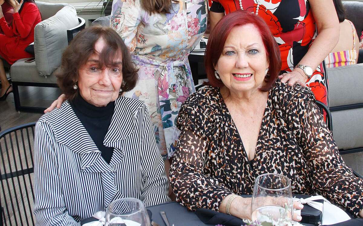 Raquenel Nogueira y Elida Gutiérrez