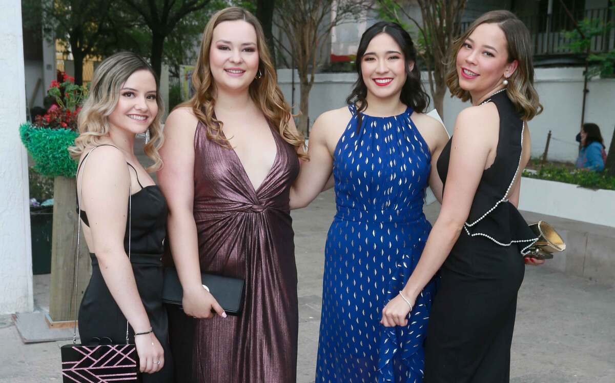 Sofía Martínez, Valentina Salvador, Marifer Cortés e Isabella Martínez