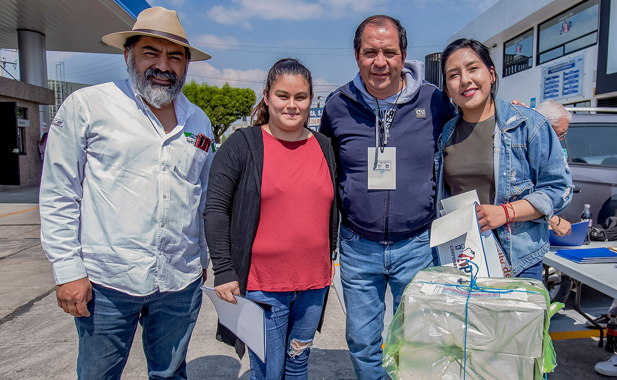 Eduardo Consuelo, Alondra Vázquez, Jorge Pedraza y Astrid Saucedo