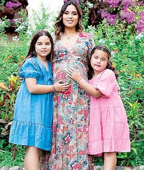 Constanza Larrañaga, Karen Mendoza y Georgina Larrañaga