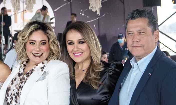 Alicia Gómez, Tete Alvarado y Fernando González / Fotos: Monlee & Photo Film