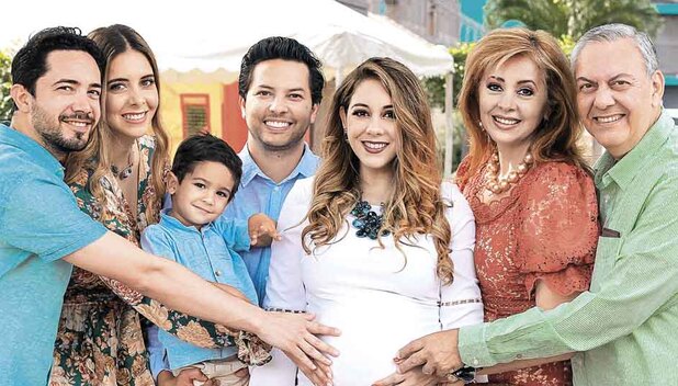 Luis Mario Monroy, Mónica Álvarez, Juan José Terrazas, Juan José Terrazas, Ana Gaby Álvarez, Chary Fernández y José Álvarez/ Foto: José Chang