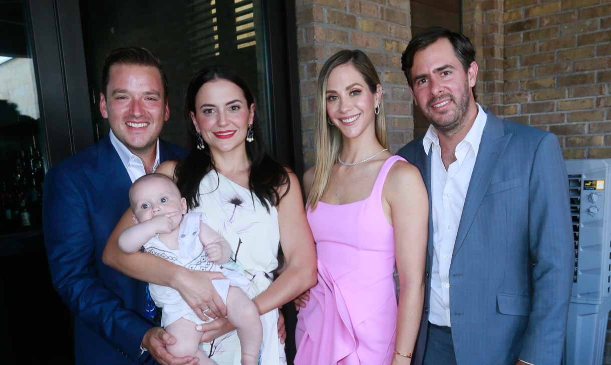 Alberto Martínez Alberto Martínez, Elena Baille de Martínez, Bárbara Laborín y Víctor Setién