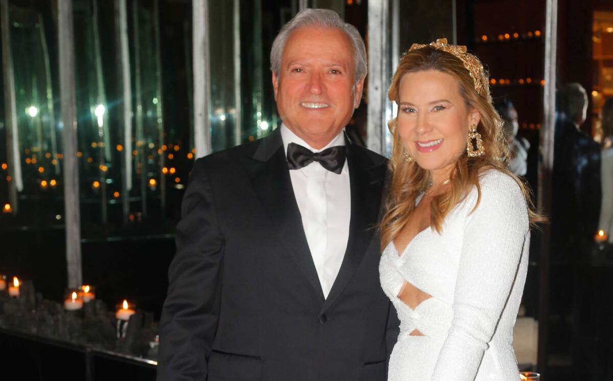 Alberto Pérez Madero  y Marcela Santos