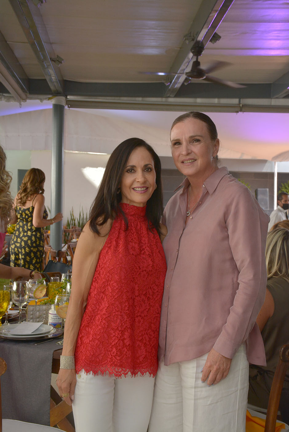 Claudia Ramírez y Ana Paula Ramírez