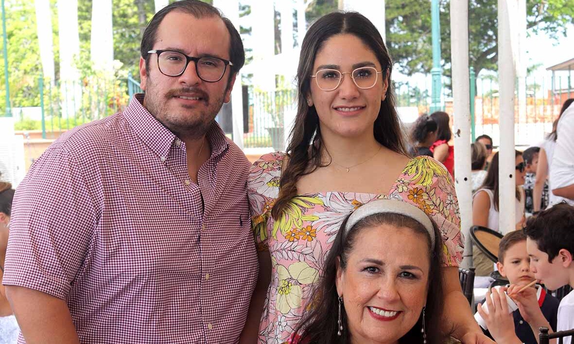 Sebastián García, Isabel de García y Yoko de García/ Foto: Dennis Hernández