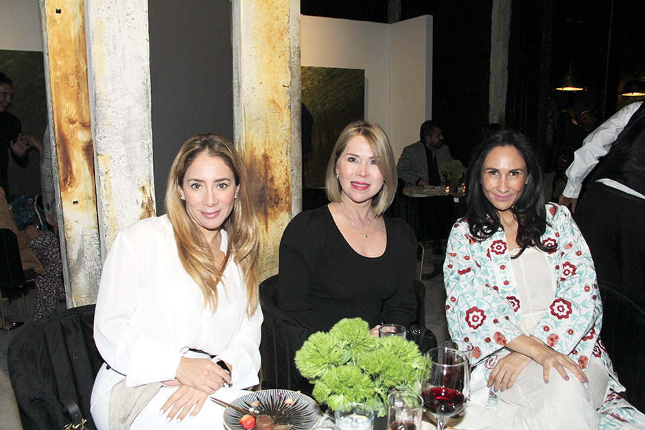 Leslie Zamora, Toty Ávila y Karla Muñoz.
