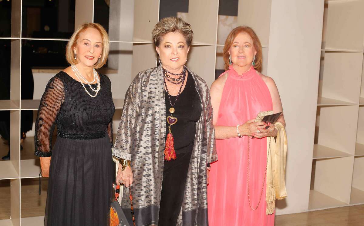 Lydia Pérez Madero, Carmen Zambrano y Teresa Caballero