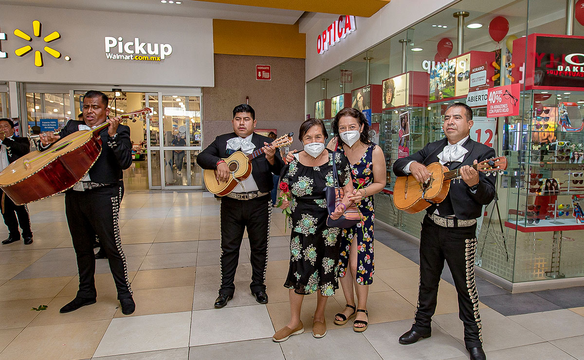 Celebran del Día de las Madres en Pabellón Cuemanco