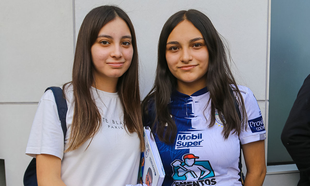 Ximena Mendoza y Monserrat Mendoza