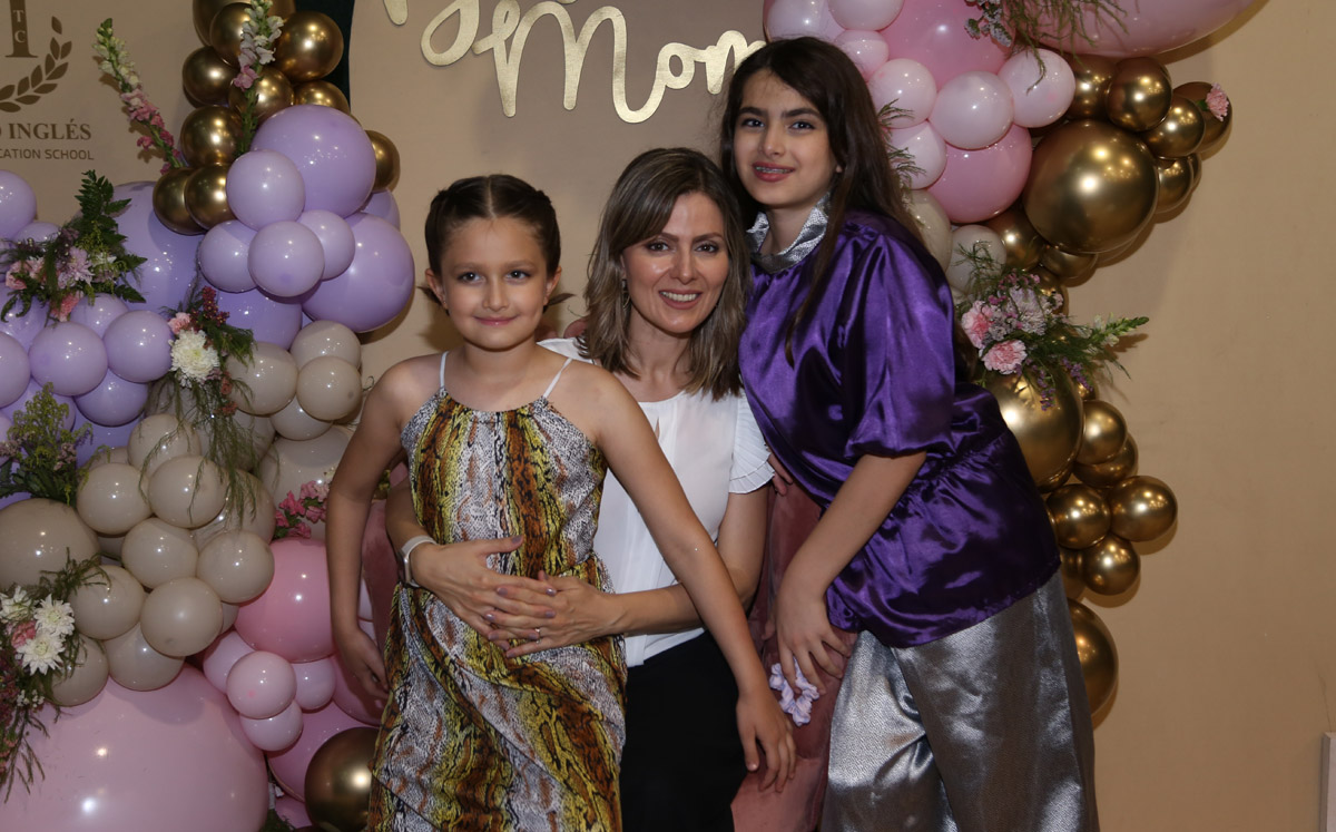 Karla, Bárbara y María José