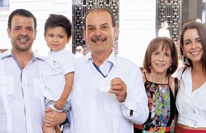 Karla de Elizondo, Jorge Elizondo, Arturo Elizondo, Concha Fernández, Daniela Elizondo y Laura Elizondo / Fotos: José Chang
