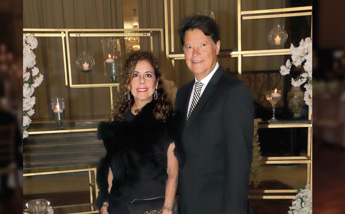 Rebeca de Treviño y Eliseo Treviño / Fotos: Dennis Hernández
