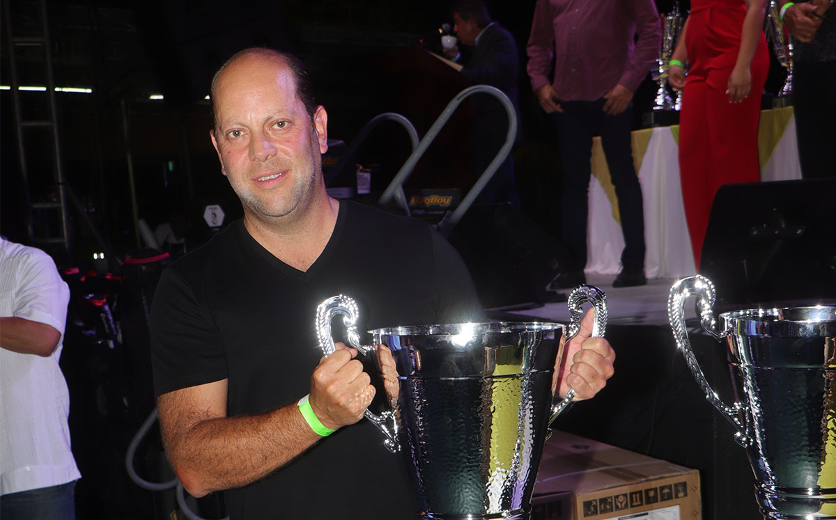 Ganador del Torneo / Fotos: Dennis Hernández