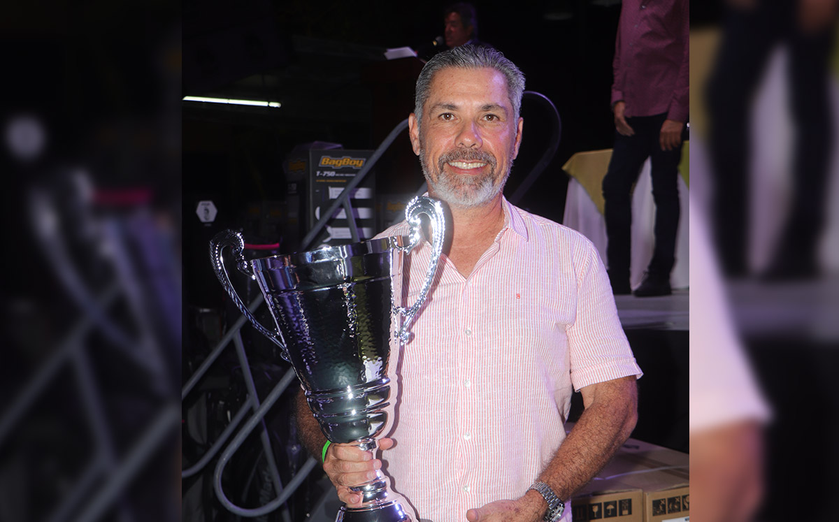 Ganador del Torneo / Fotos: Dennis Hernández