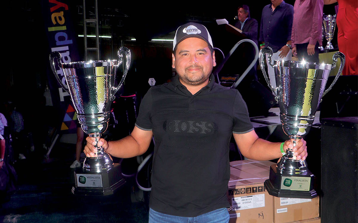 Ganador del Torneo / Fotos: Dennis Hernández