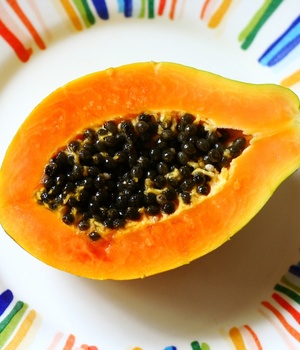 Semillas de papaya para desinflamar el vientro y otros beneficios (Foto: Getty Images)