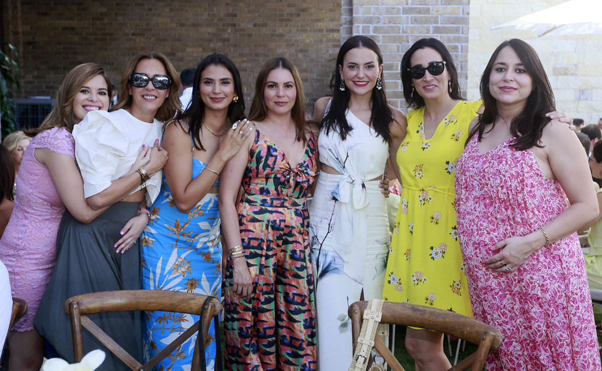 Ana, Marcela, Nuri, Astrid, Elena, Chelo y Sofía