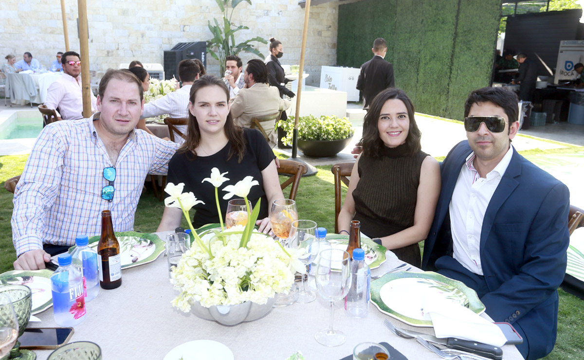 José Carlos, Mayté, Daniela y Gerardo