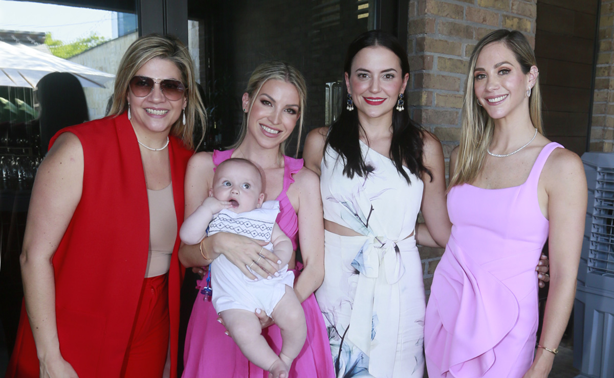 Laura, Andy, Elena y Bárbara