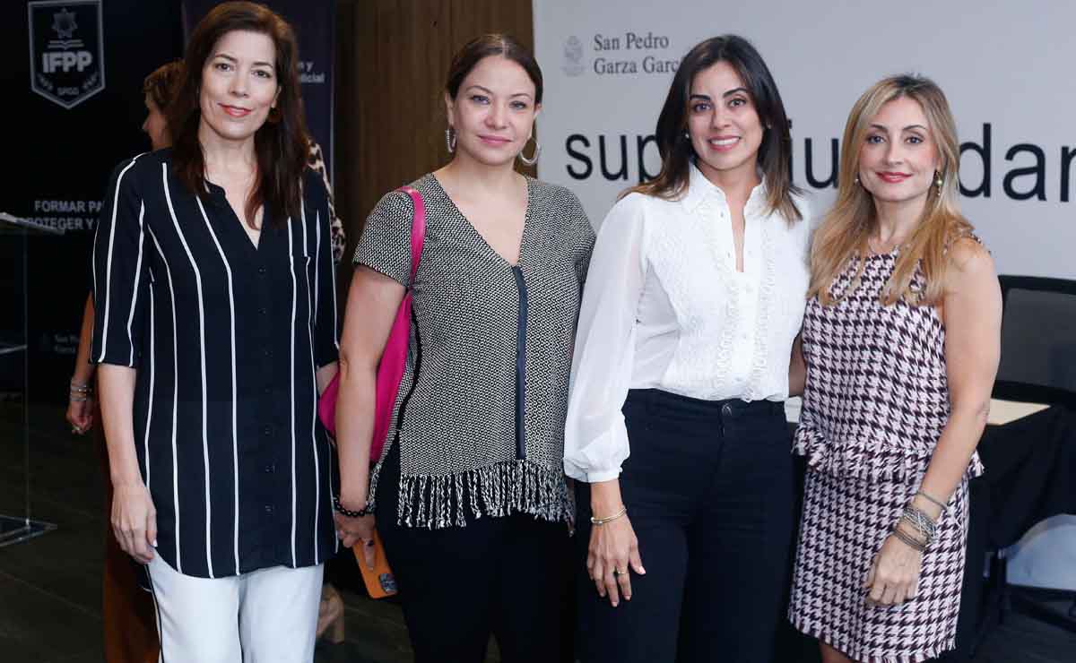 María Constanza Pardo, Leslie García, Magdalena Hernández y Lourdes Tirado / Fotos: Daniel Saldívar